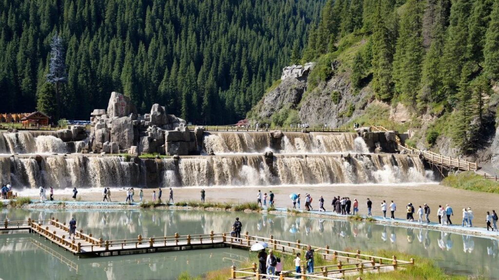 夏日最美群像 | k8凯发物流2024年中团建特辑